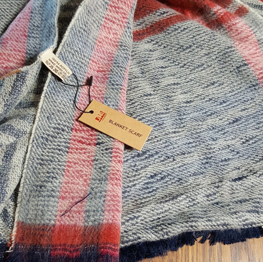 Blanket scarf